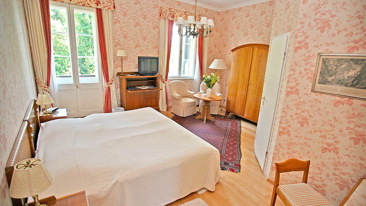 016-Zimmer-im-Hotel-Kaiserin-Elisabeth.jpg
