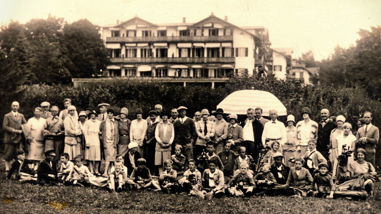 81-Hotel-Familie-1926.jpg